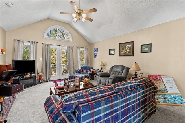 196 Lambeth Drive, Hiram, GA 30141