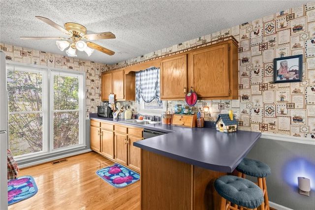 196 Lambeth Drive, Hiram, GA 30141