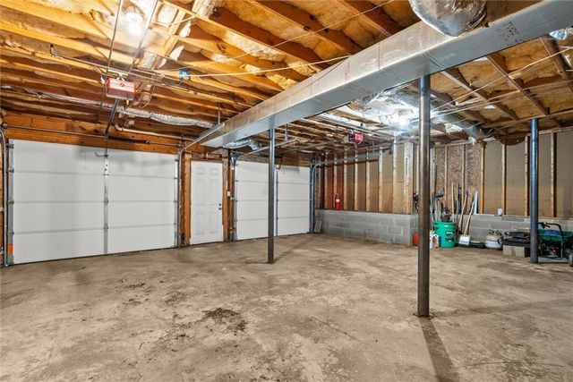 196 Lambeth Drive, Hiram, GA 30141