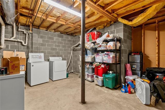 196 Lambeth Drive, Hiram, GA 30141