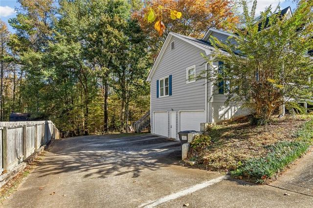 196 Lambeth Drive, Hiram, GA 30141