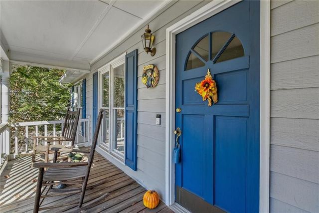 196 Lambeth Drive, Hiram, GA 30141