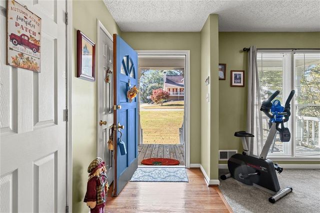 196 Lambeth Drive, Hiram, GA 30141