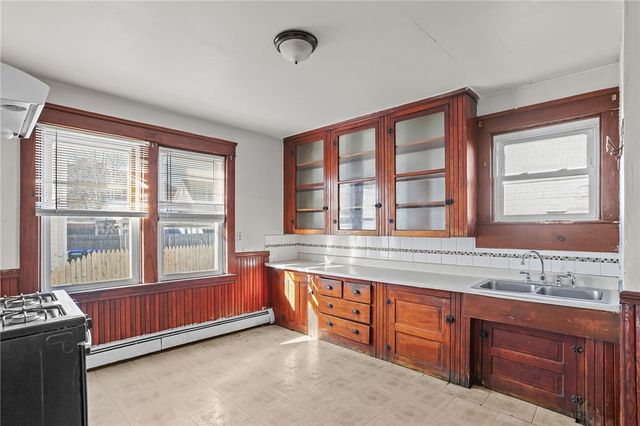 295 Vermont Avenue, Providence, RI 02905