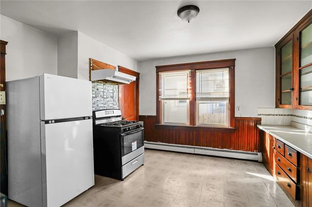 295 Vermont Avenue, Providence, RI 02905