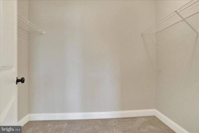 140 RIDGEFIELD DR, Elizabethtown, PA 17022