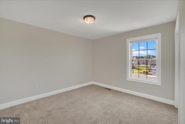 140 RIDGEFIELD DR, Elizabethtown, PA 17022