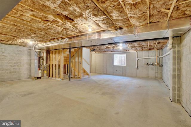140 RIDGEFIELD DR, Elizabethtown, PA 17022
