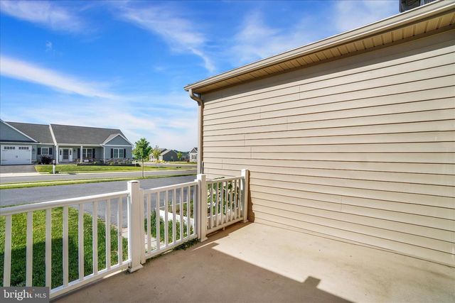 140 RIDGEFIELD DR, Elizabethtown, PA 17022