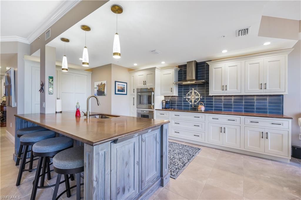 6081 Silver King BLVD 404, CAPE CORAL, FL 33914 — exterior