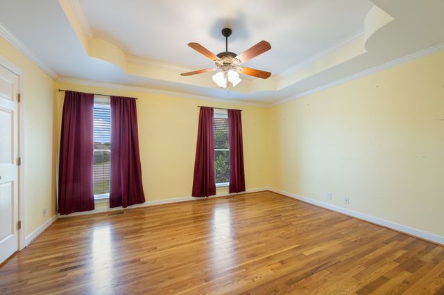 202 Oxford Pl, Gallatin, TN 37066