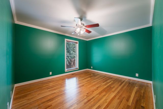 202 Oxford Pl, Gallatin, TN 37066