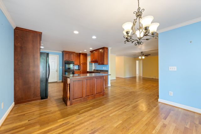202 Oxford Pl, Gallatin, TN 37066