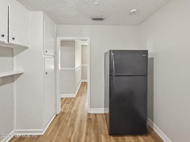 6628 PINE SUMMIT Drive, Jacksonville, FL 32211
