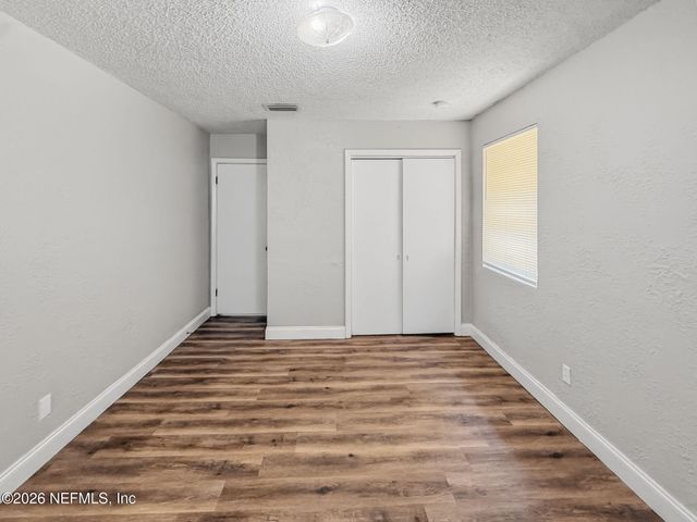 6628 PINE SUMMIT Drive, Jacksonville, FL 32211
