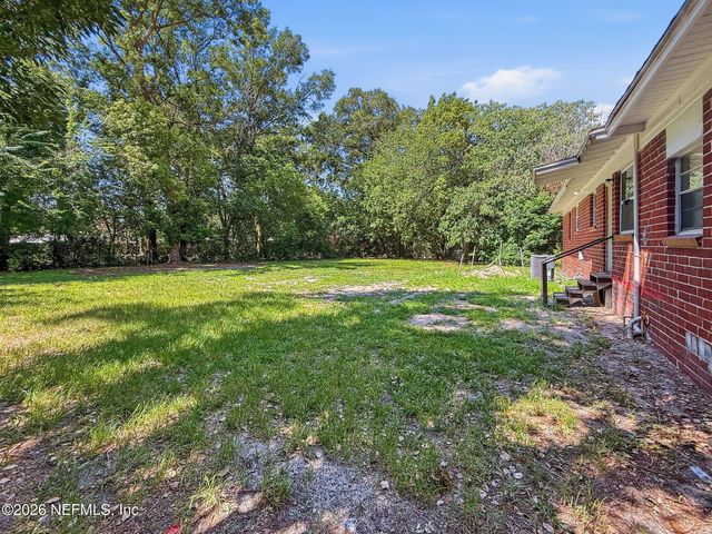 6628 PINE SUMMIT Drive, Jacksonville, FL 32211