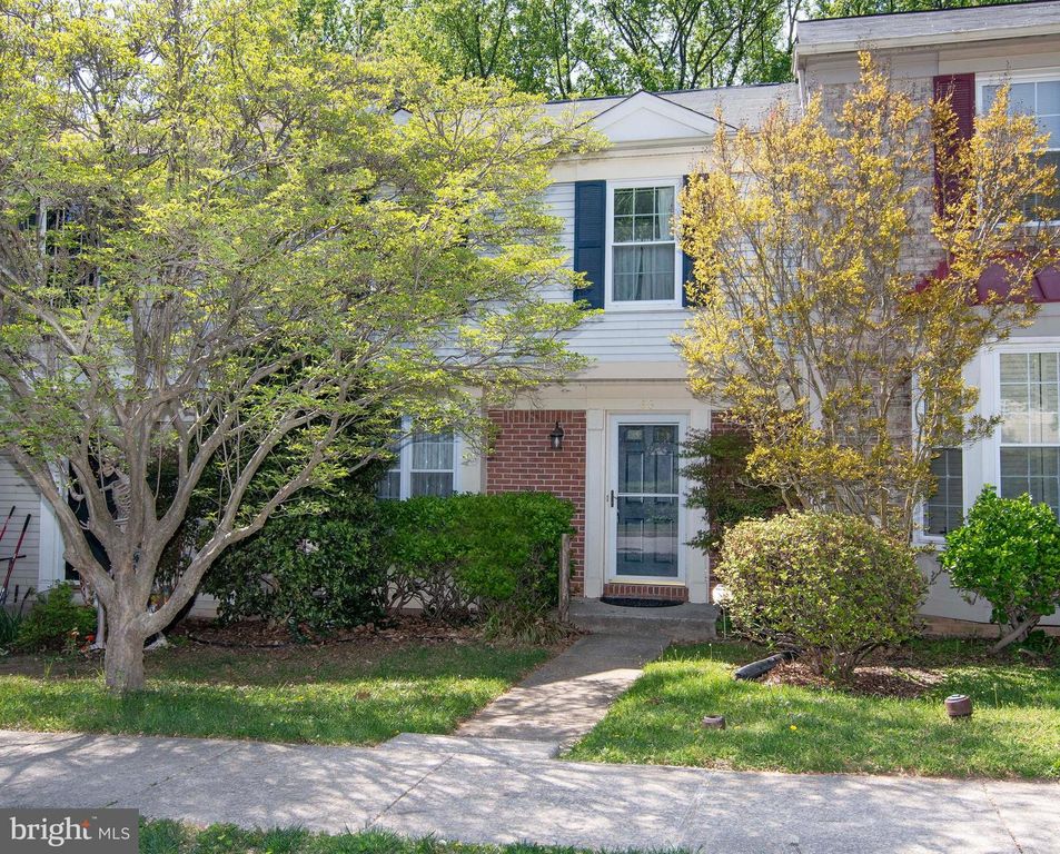 Image 1 of property listing at 46 ABBEY BRIDGE CT, Lutherville Timonium, MD 21093