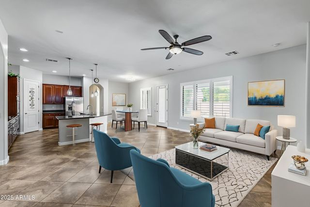 3160 E POWELL Place, Chandler, AZ 85249