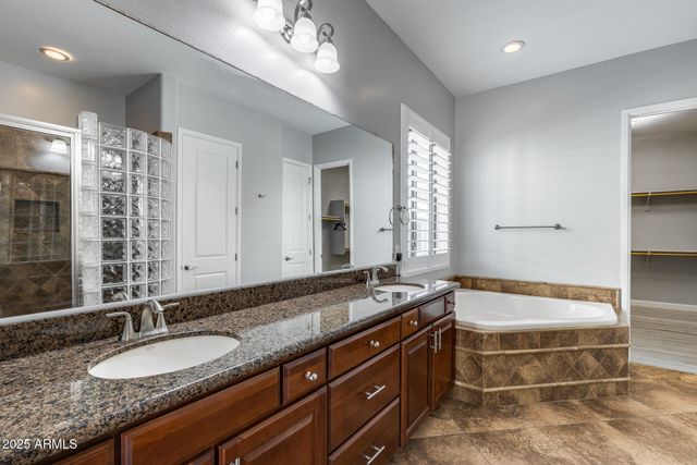 3160 E POWELL Place, Chandler, AZ 85249