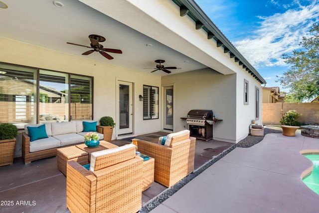 3160 E POWELL Place, Chandler, AZ 85249