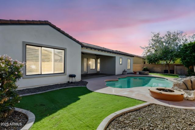 3160 E POWELL Place, Chandler, AZ 85249