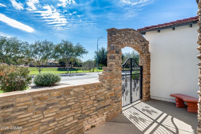 3160 E POWELL Place, Chandler, AZ 85249