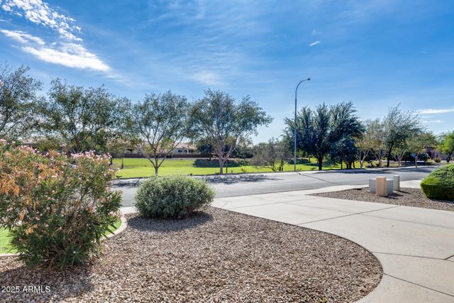 3160 E POWELL Place, Chandler, AZ 85249