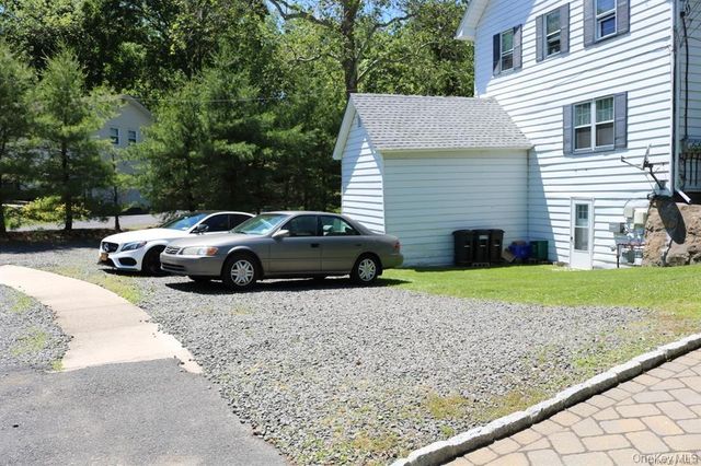 2 Pelham Avenue 1N, Nanuet, NY 10954