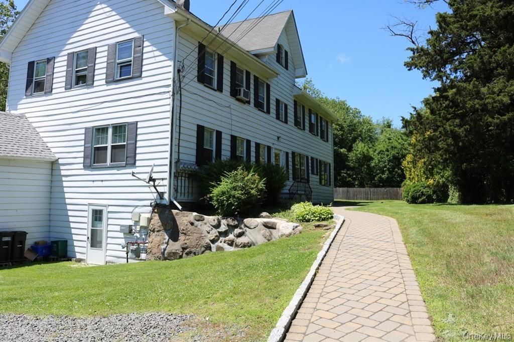 2 Pelham Avenue 1N, Nanuet, NY 10954