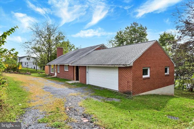 8345 PAXTON ST, Hummelstown, PA 17036