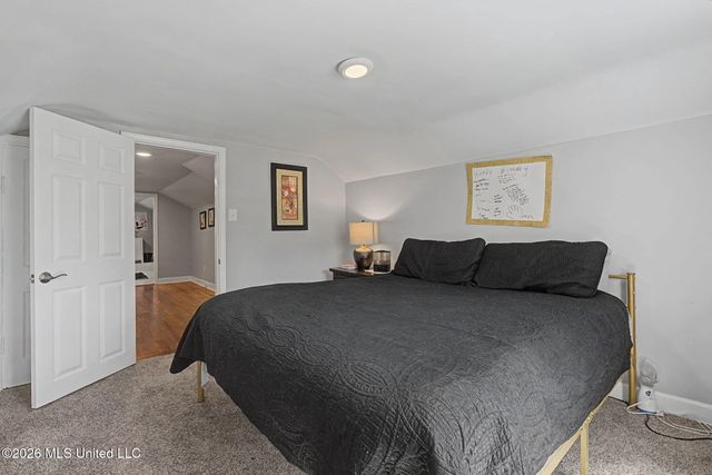 400 Salem Avenue, Holly Springs, MS 38635