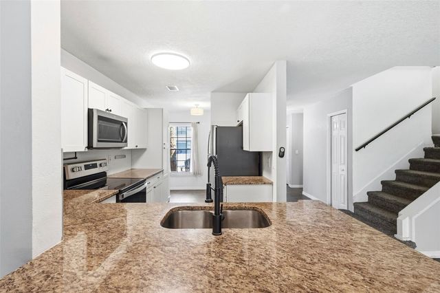 4253 BRENTWOOD PARK CIRCLE, Tampa, FL 33624