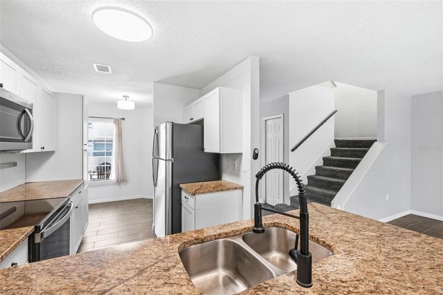 4253 BRENTWOOD PARK CIRCLE, Tampa, FL 33624