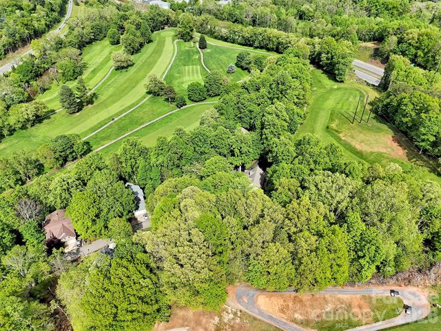 186 Aldersgate Road, Waynesville, NC 28786