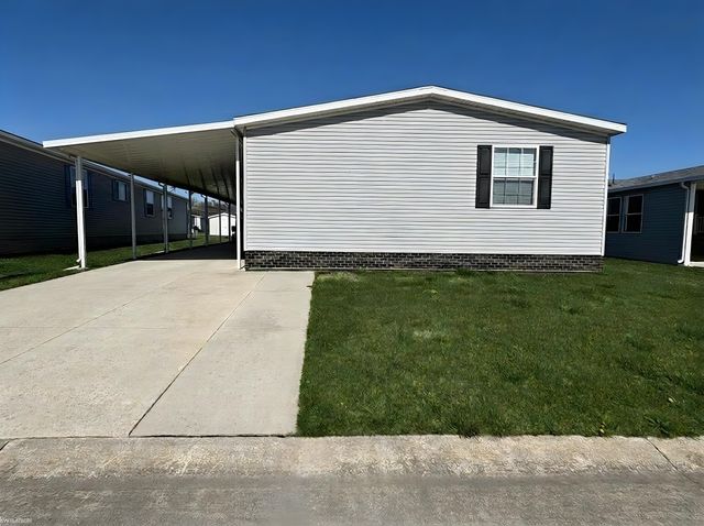 37151 Millstone Trail, New Haven, MI 48048