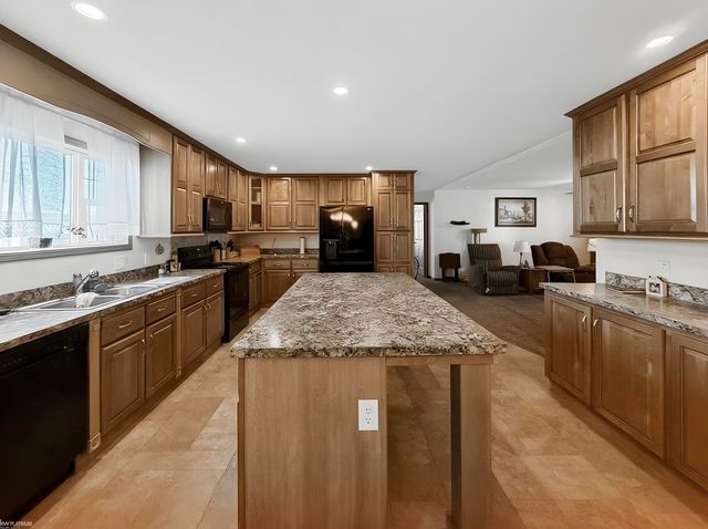 37151 Millstone Trail, New Haven, MI 48048