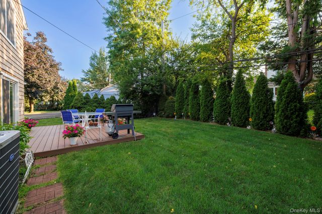 146 Lincoln Street, Garden City, NY 11530