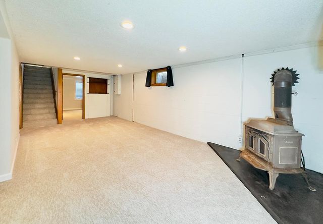 5611 6th Street NE, Fridley, MN 55432