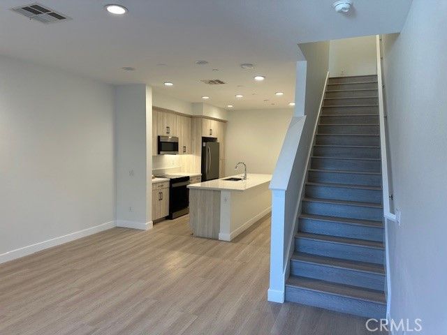 828 S Harbor, Santa Ana, CA 92704