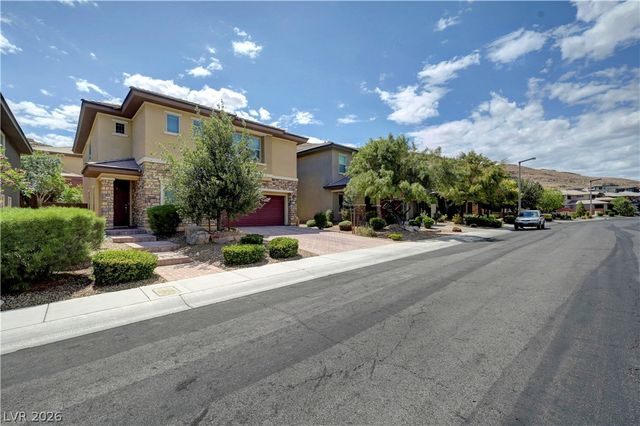 5673 Oak Bend Drive, Las Vegas, NV 89135