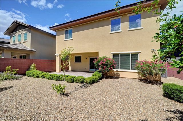 5673 Oak Bend Drive, Las Vegas, NV 89135