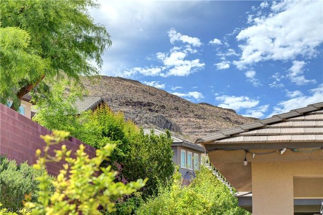 5673 Oak Bend Drive, Las Vegas, NV 89135