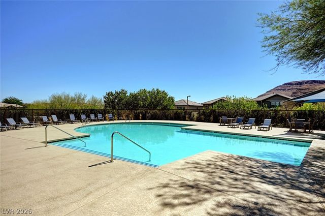 5673 Oak Bend Drive, Las Vegas, NV 89135