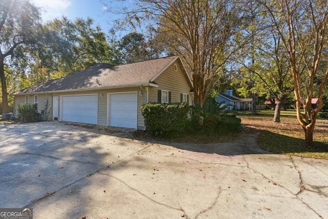 106 Buntin Street, Woodbine, GA 31569