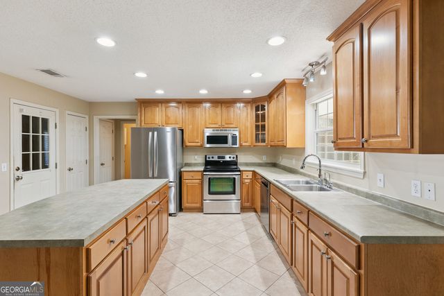 106 Buntin Street, Woodbine, GA 31569