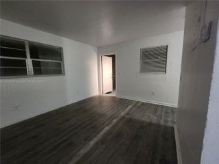 519 NW 8th Ave 5, Fort Lauderdale, FL 33311