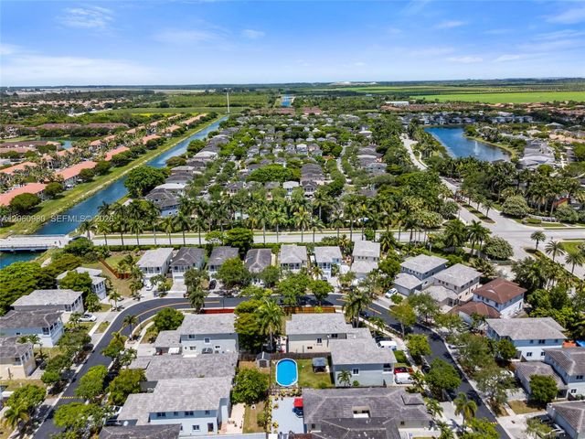 371 NE 32nd Terrace, Homestead, FL 33033