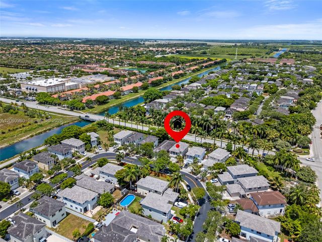371 NE 32nd Terrace, Homestead, FL 33033