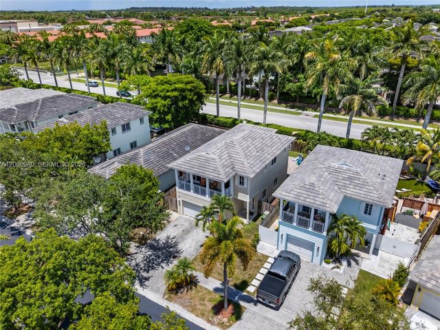 371 NE 32nd Terrace, Homestead, FL 33033