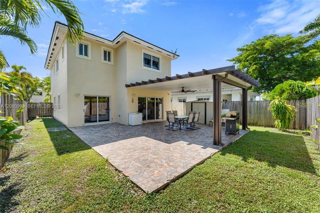 371 NE 32nd Terrace, Homestead, FL 33033